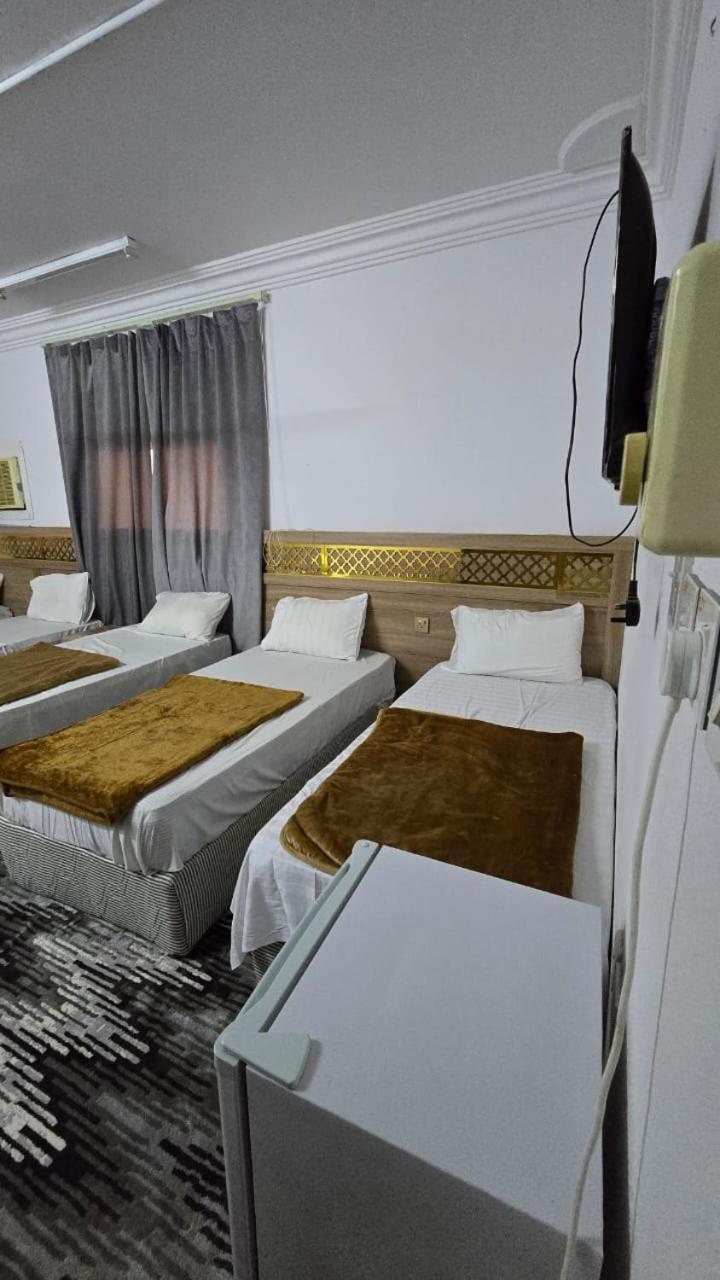 Al Emaan * Medina